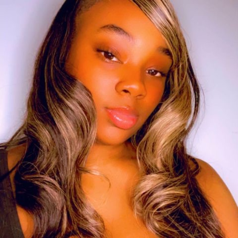 Meet your Posher, Jada